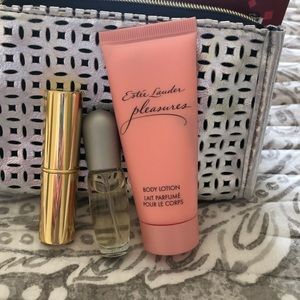 Estée Lauder Pleasures gift set
